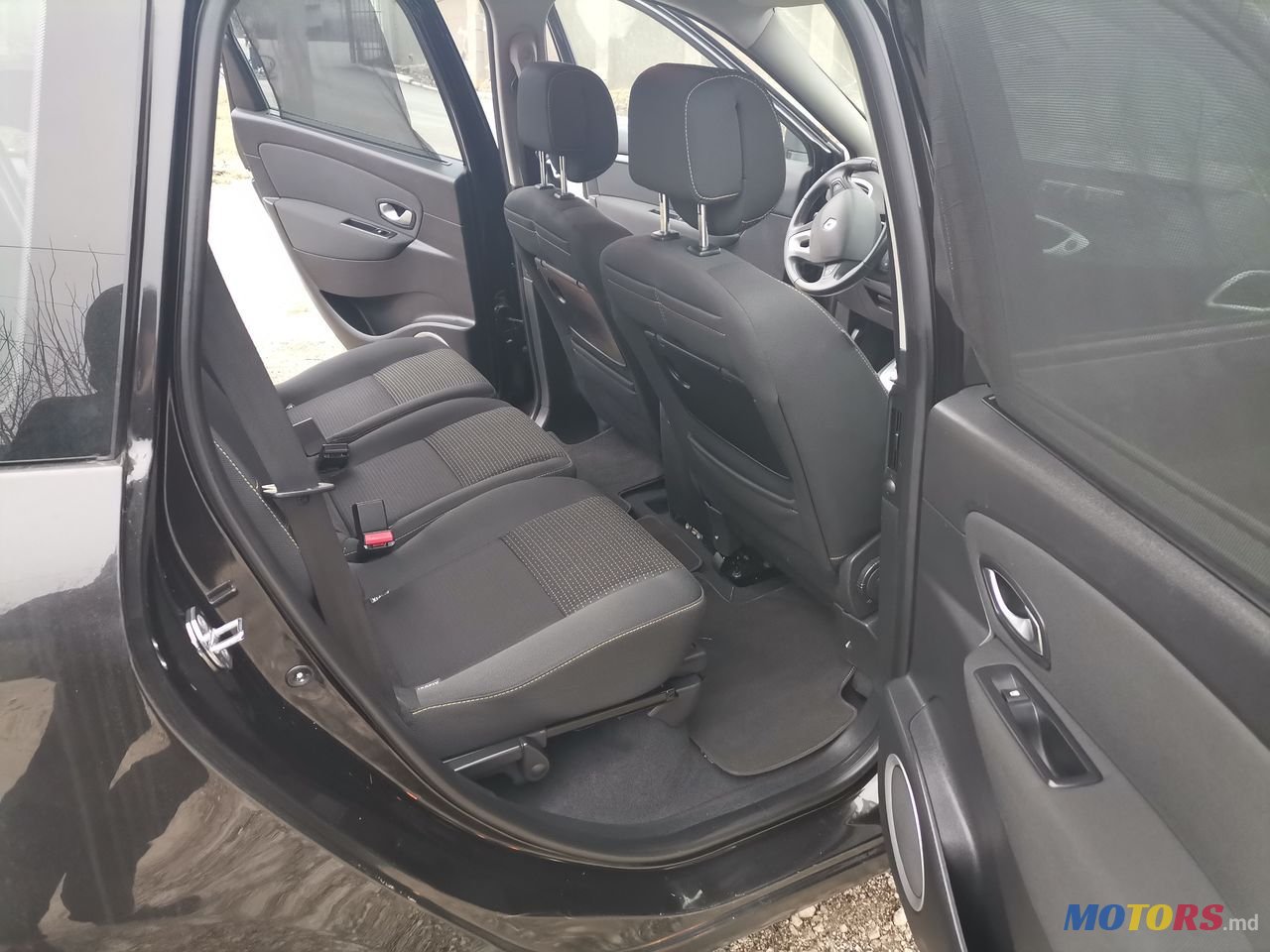 2009' Renault Grand Scenic photo #4