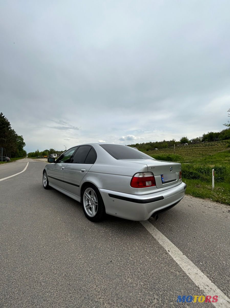 2002' BMW 5 Series photo #6