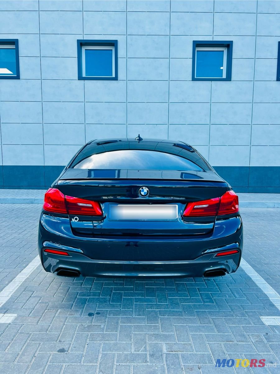 2018' BMW 5 Series photo #4