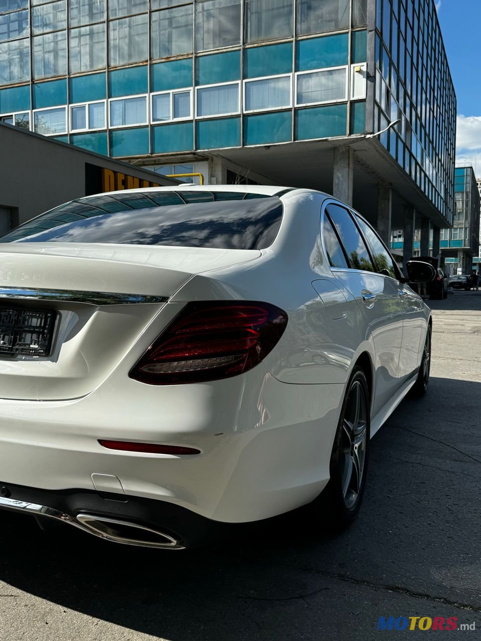2019' Mercedes-Benz E-Class photo #3