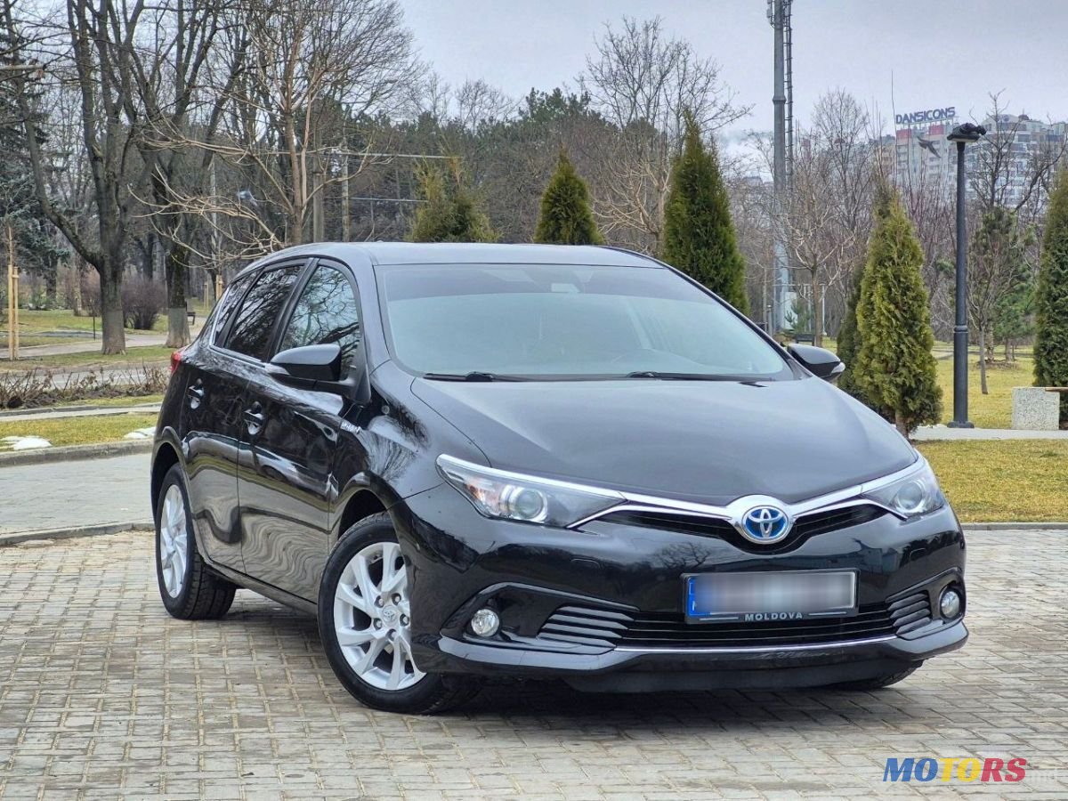 2018' Toyota Auris photo #2