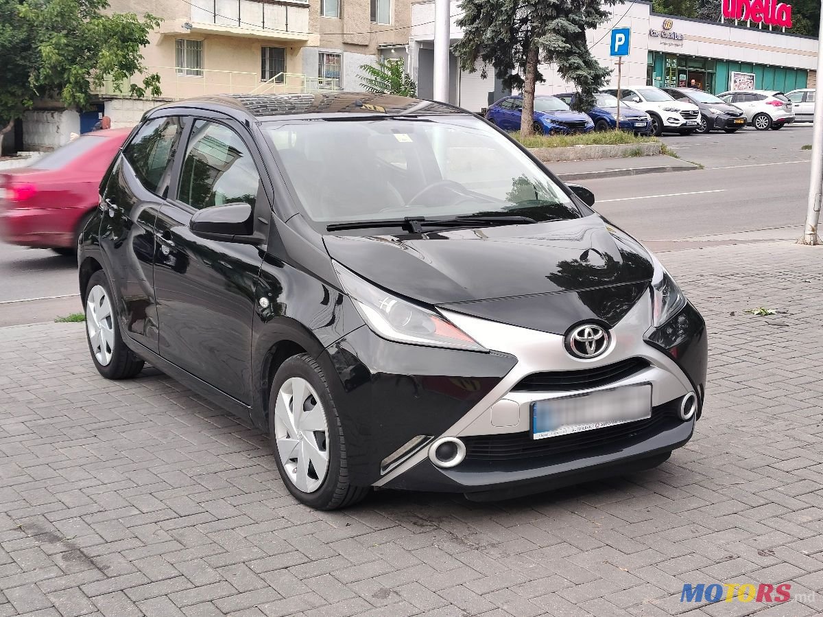 2017' Toyota Aygo photo #1