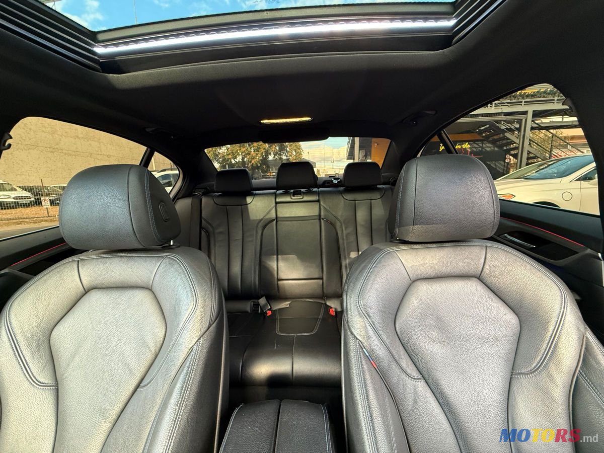 2017' BMW 5 Series photo #3