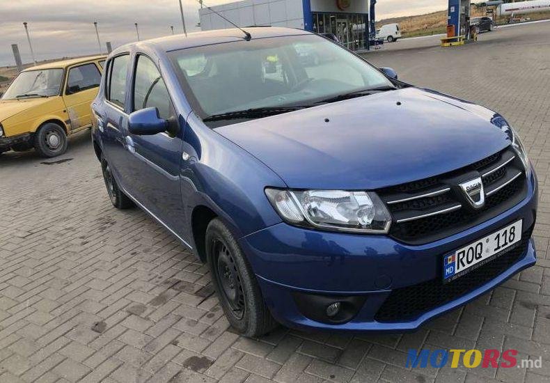 2013' Dacia Sandero photo #1