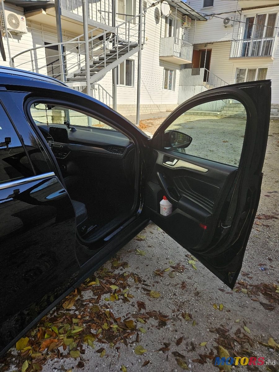 2019' Ford Focus photo #5