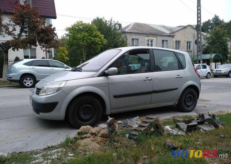 2004' Renault Scenic photo #1