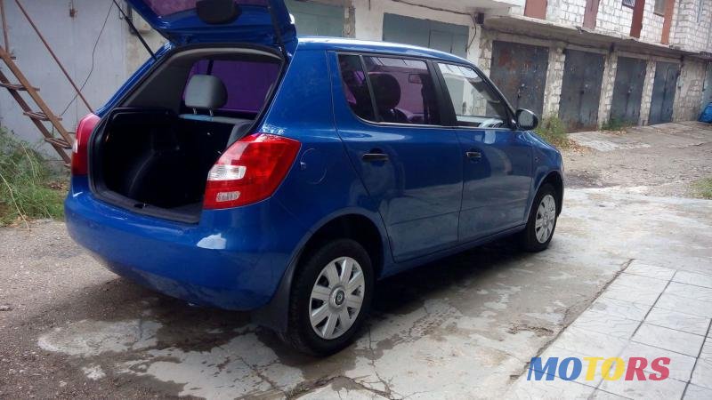 2009' Skoda Fabia photo #2