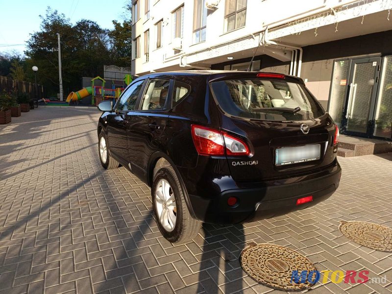 2013' Nissan Qashqai photo #2