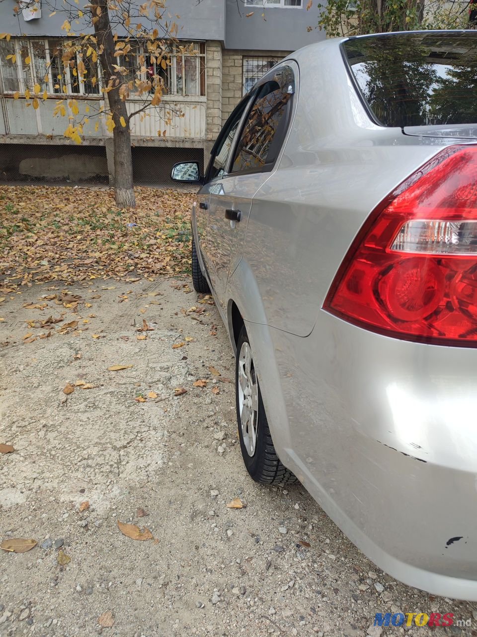2011' Chevrolet Aveo photo #4