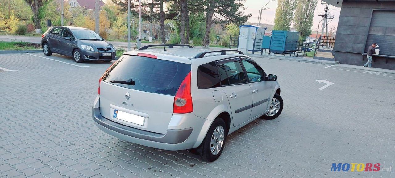 2005' Renault Megane photo #6