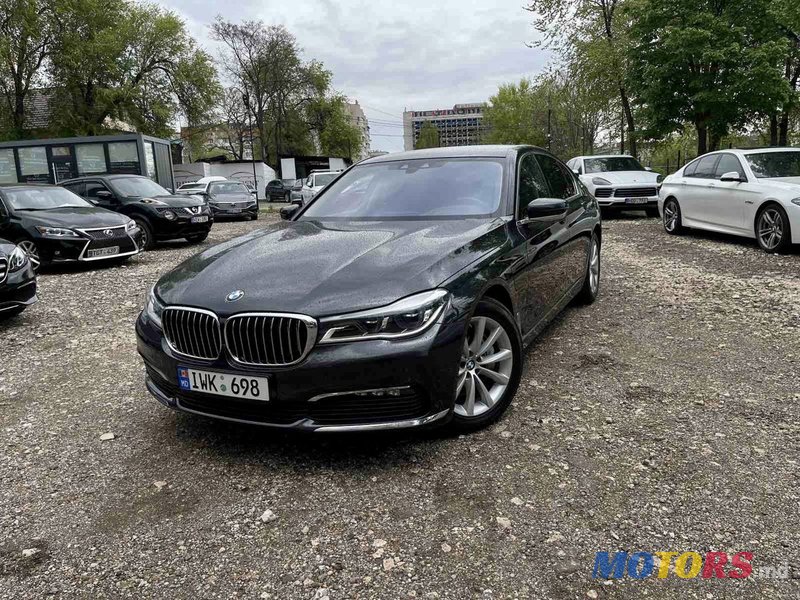 2018' BMW 7 Series photo #2