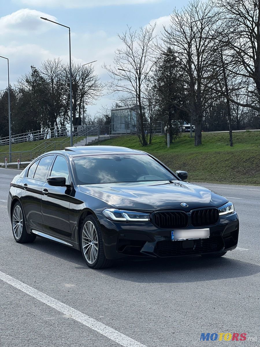 2018' BMW 5 Series photo #1
