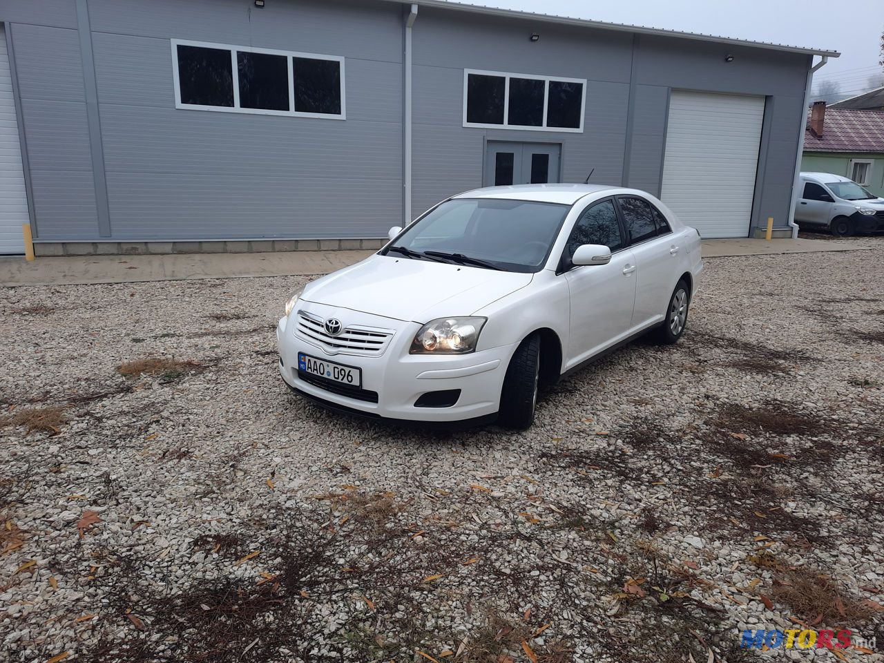 2008' Toyota Avensis photo #3