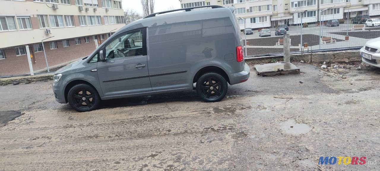 2016' Volkswagen Caddy photo #4