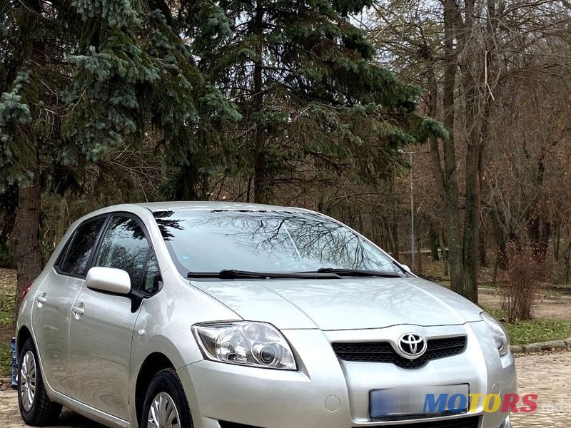 2008' Toyota Auris photo #1