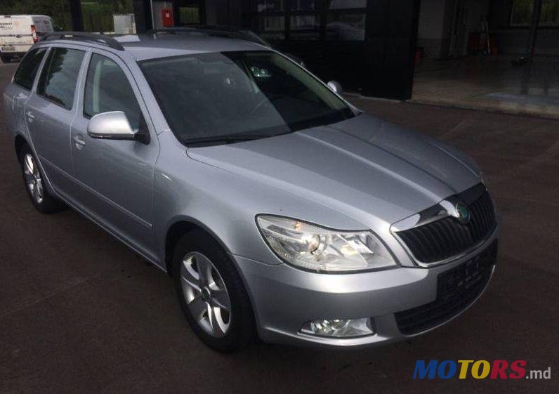 2011' Skoda Octavia photo #2