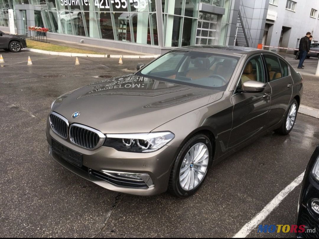 2017' BMW 5 Series photo #6