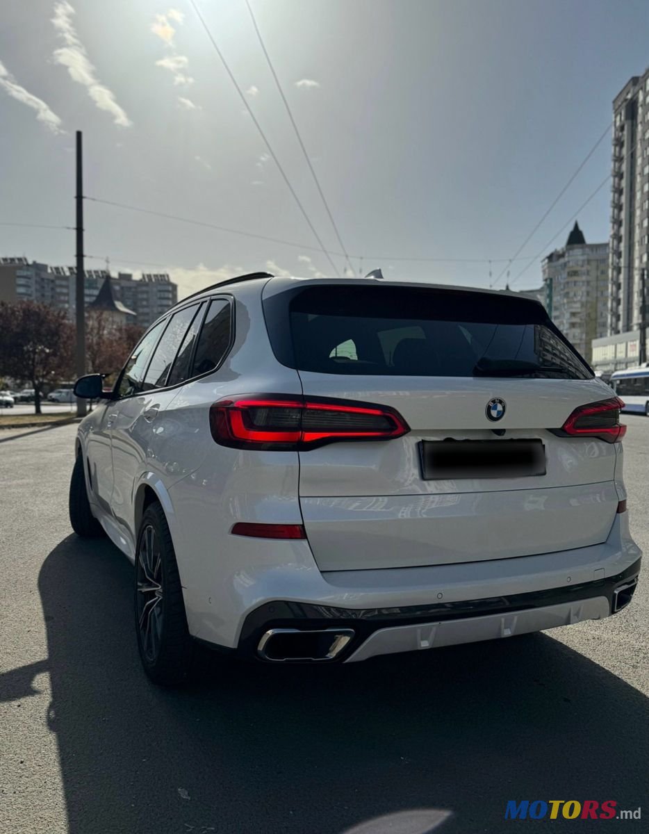 2019' BMW X5 photo #2