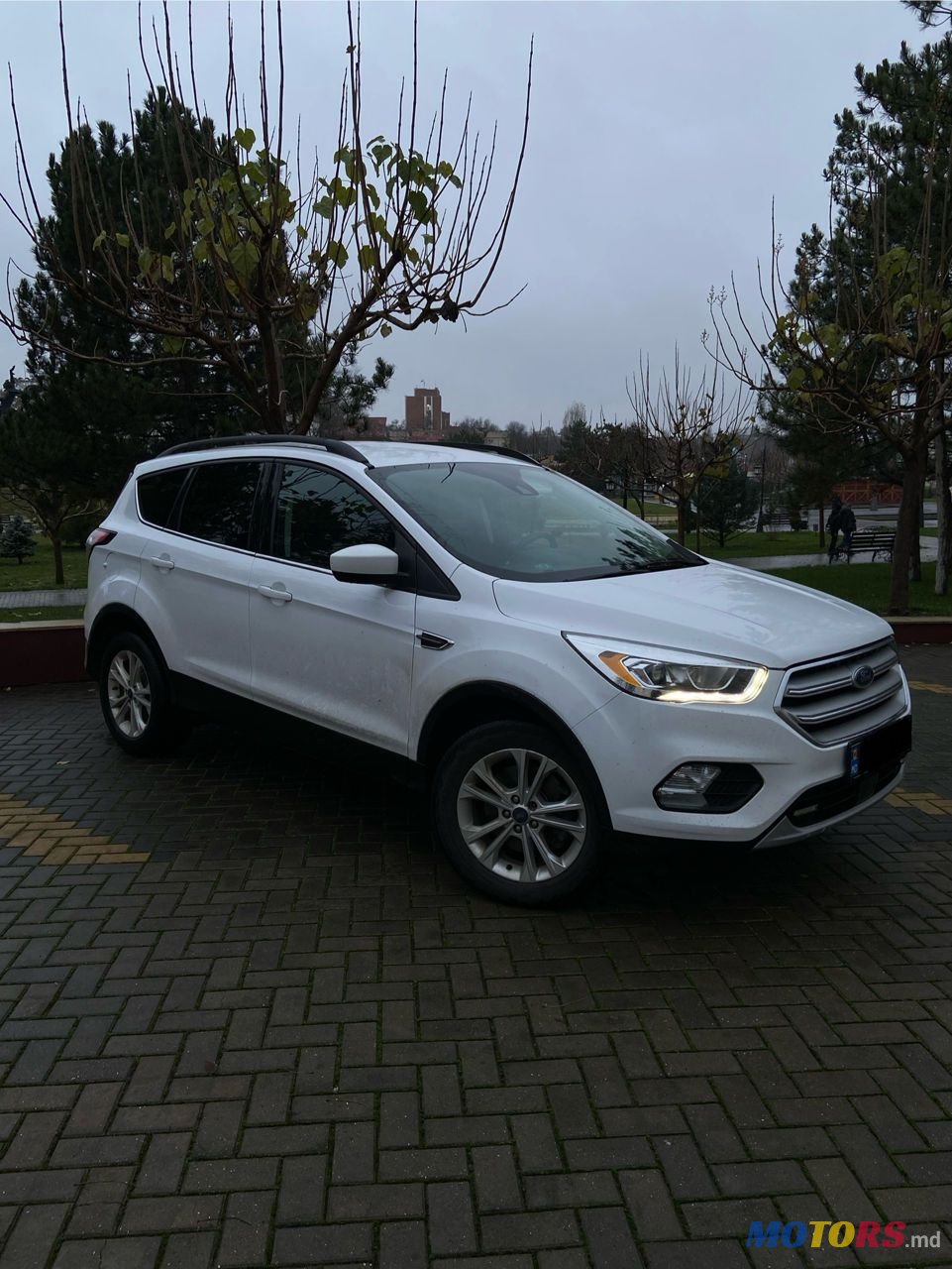 2018' Ford Escape photo #1