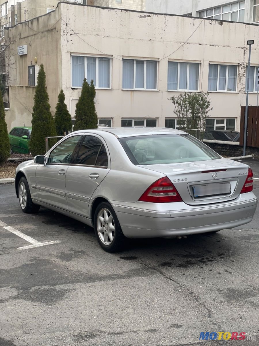 2003' Mercedes-Benz C Класс photo #4
