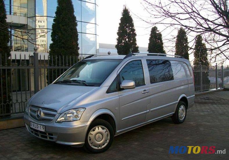 2010' Mercedes-Benz Viano photo #1