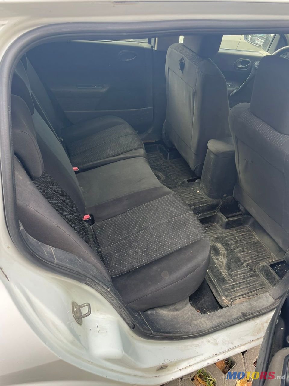 2004' Renault Megane photo #4