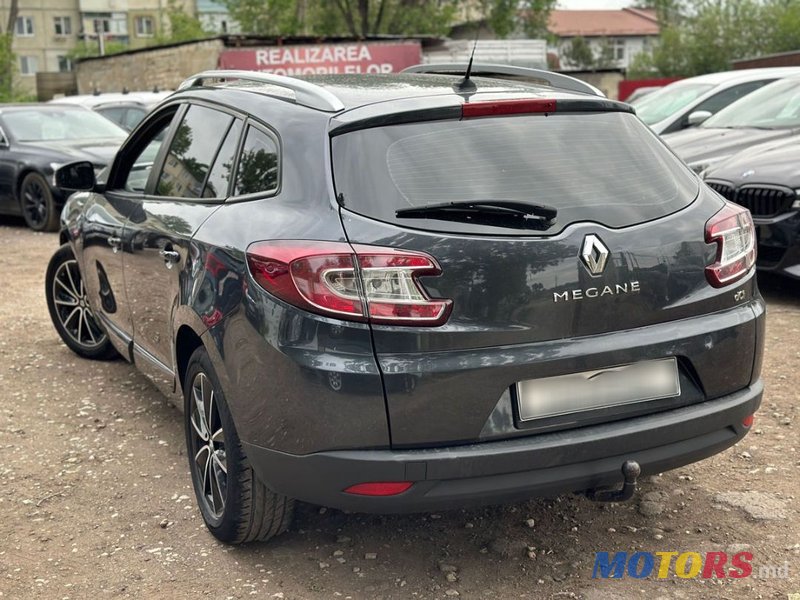 2014' Renault Megane photo #6