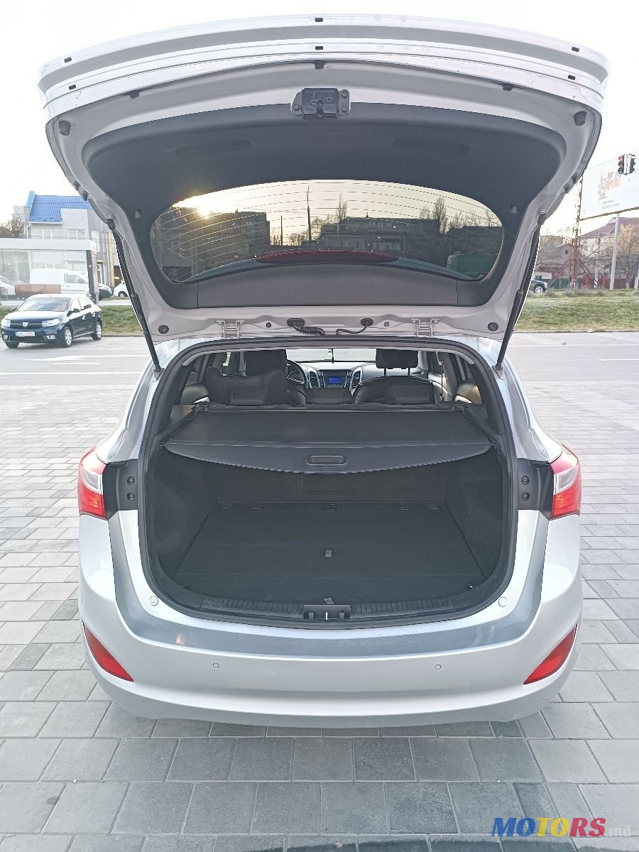 2017' Hyundai i30 photo #4