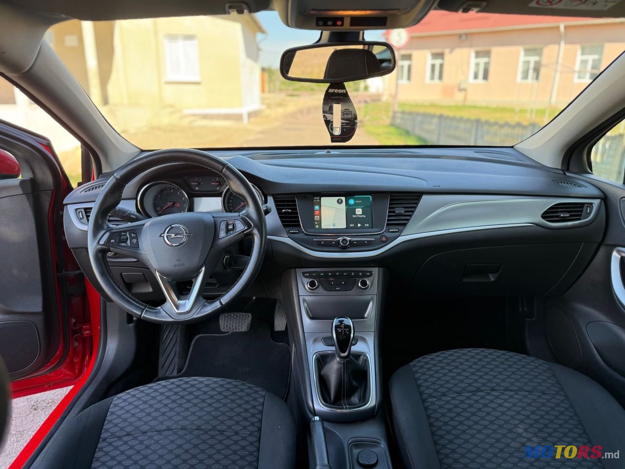 2017' Opel Astra photo #5