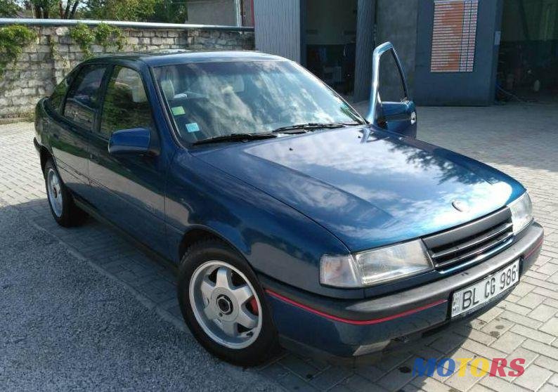 1992' Opel Vectra photo #1