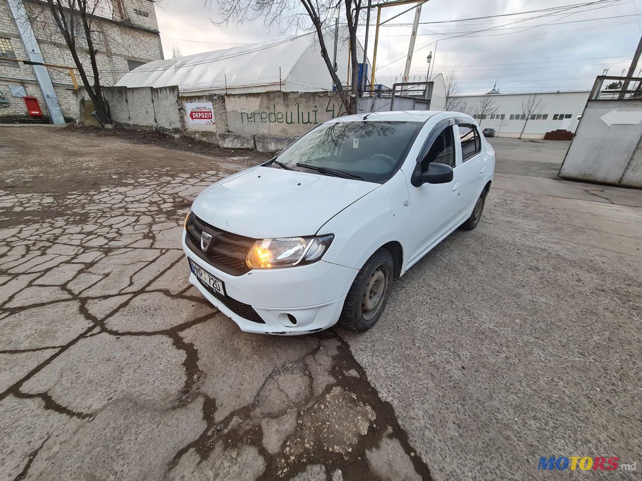 2014' Dacia Logan photo #2