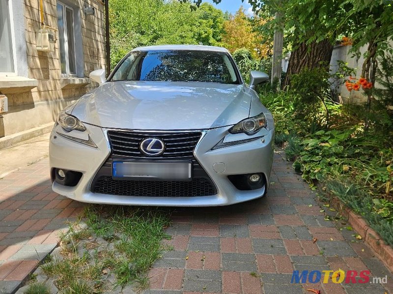 2015' Lexus Is Series photo #1