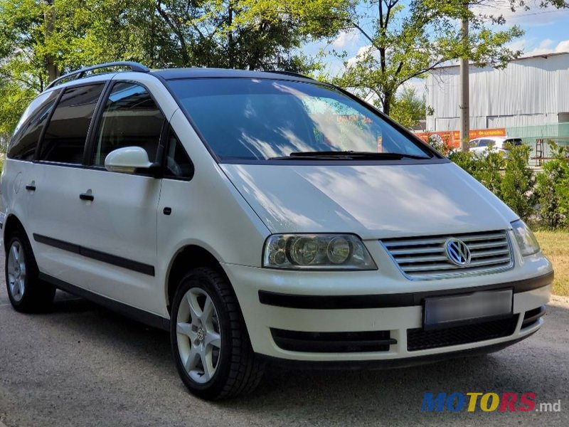 2007' Volkswagen Sharan photo #2