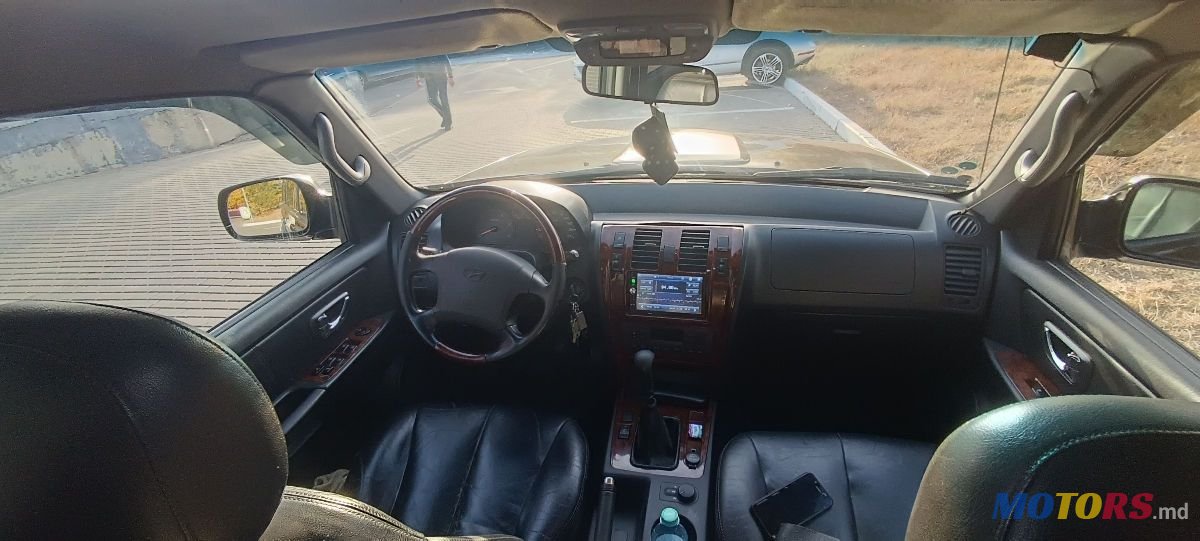 2002' Hyundai Terracan photo #6