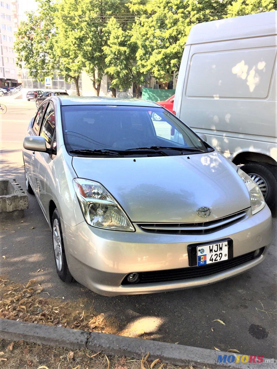 2005' Toyota Prius photo #1