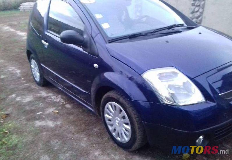 2004' Citroen C2 photo #2