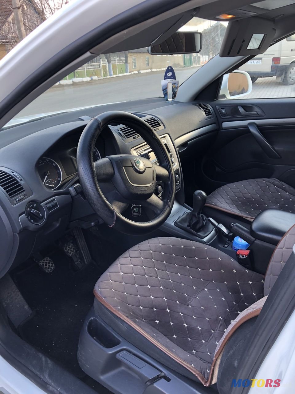 2012' Skoda Octavia photo #6