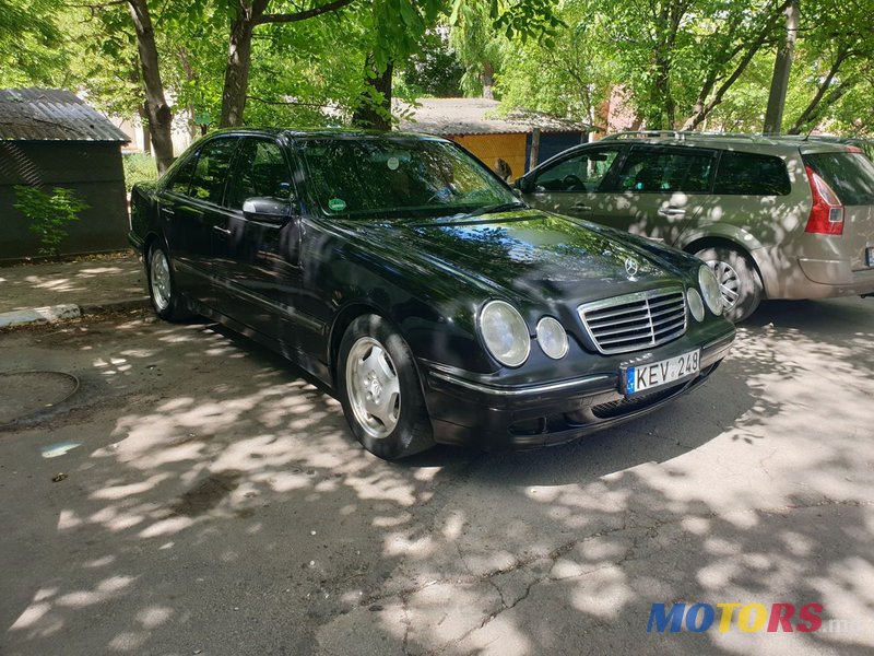 2001' Mercedes-Benz E Класс photo #4