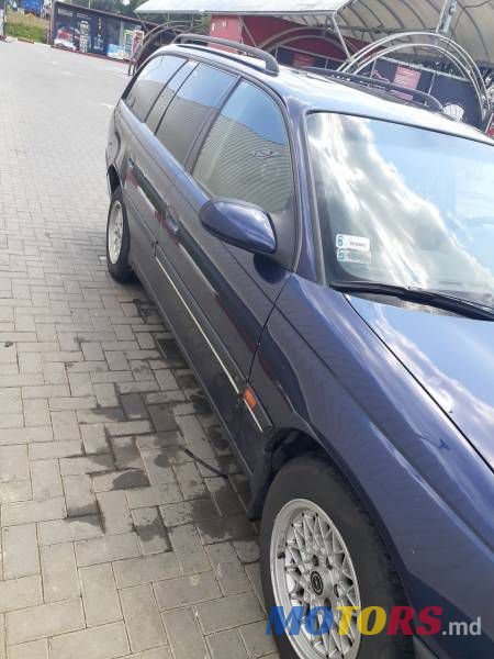1995' Opel Omega photo #4