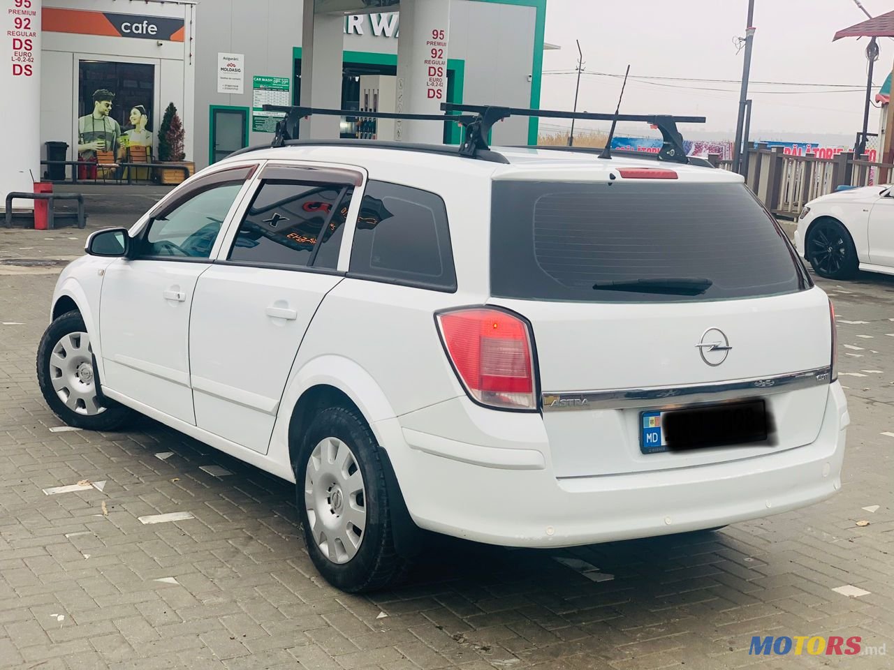 2006' Opel Astra photo #5