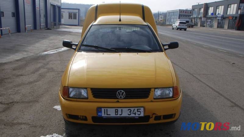 2002' Volkswagen Caddy photo #2