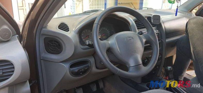 2003' Hyundai Santa Fe photo #2