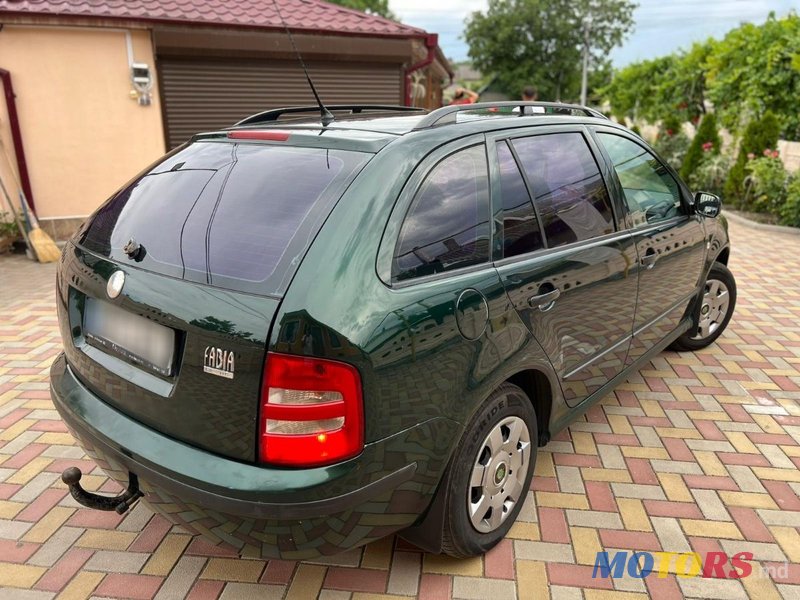 2003' Skoda Fabia photo #4