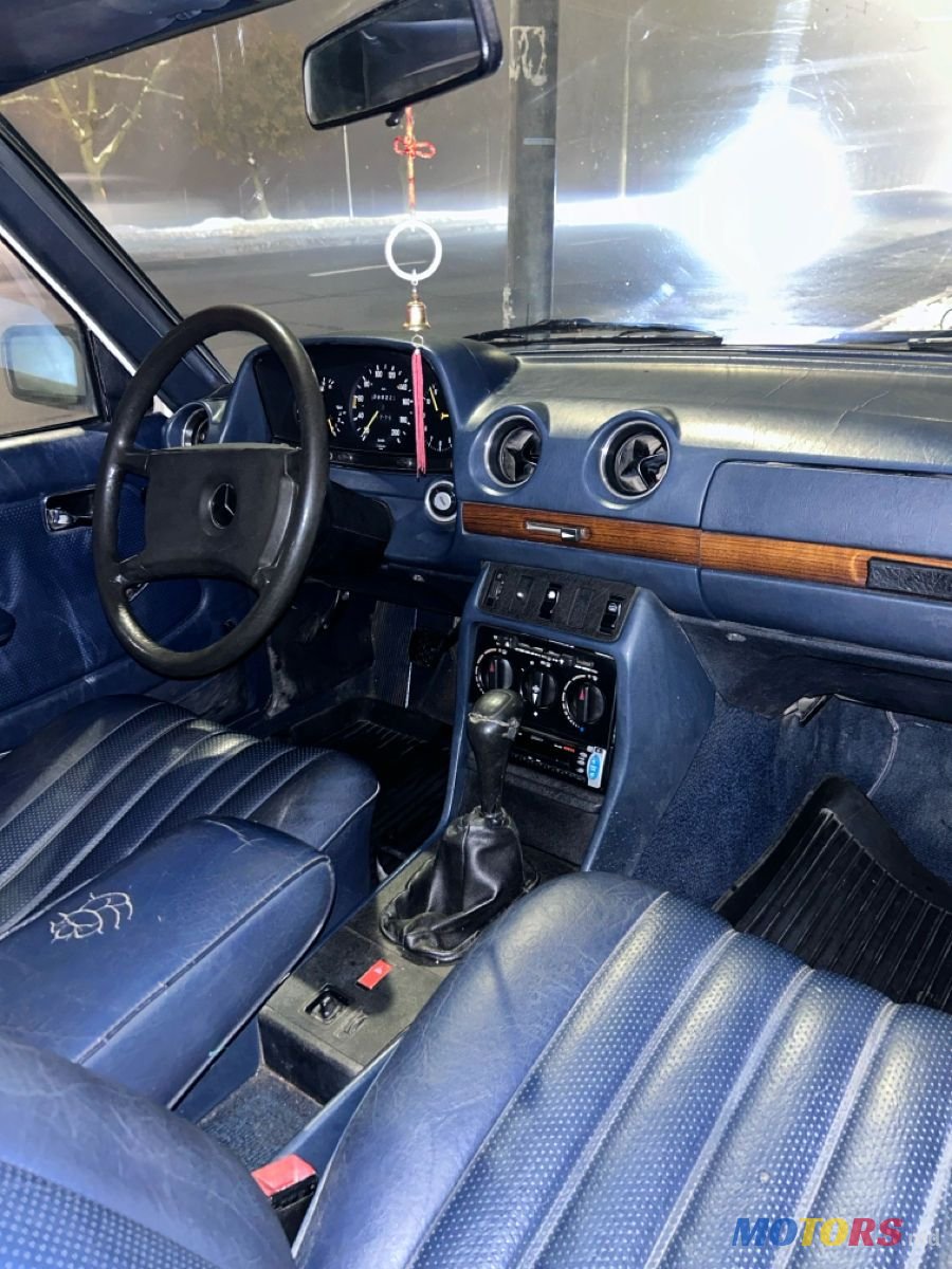 1984' Mercedes-Benz W123 photo #4