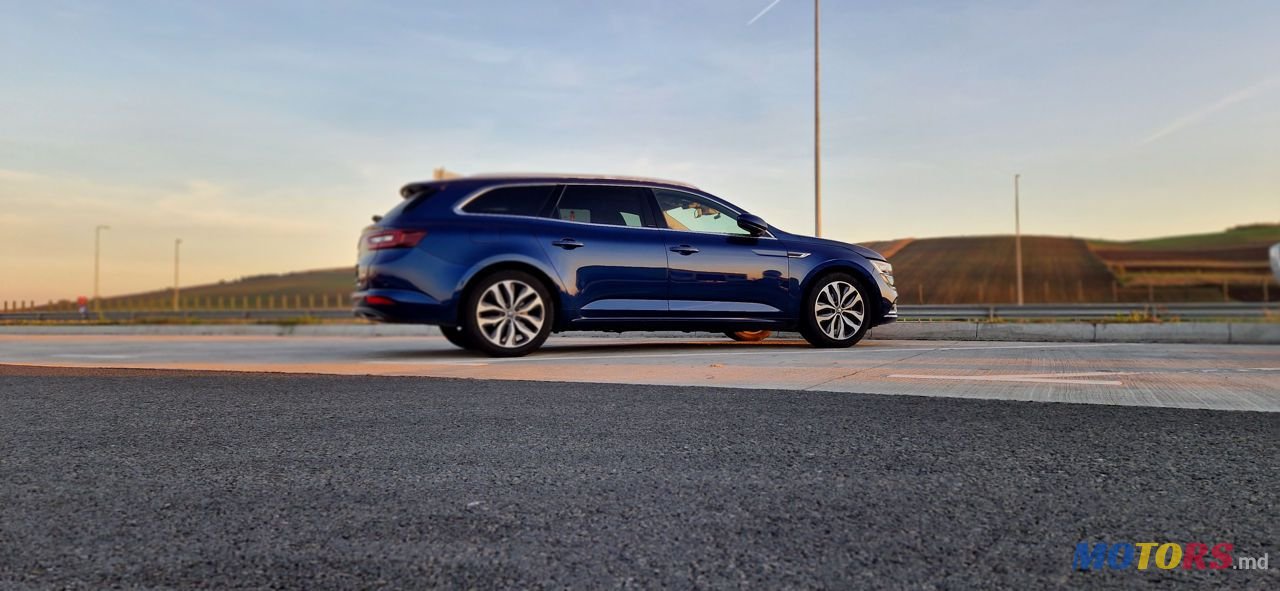 2016' Renault Talisman photo #1