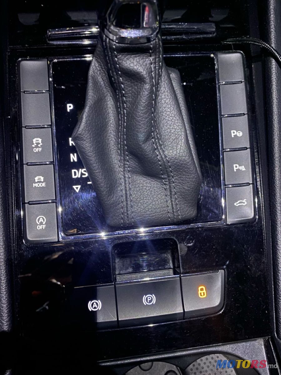 2017' Skoda Superb photo #6