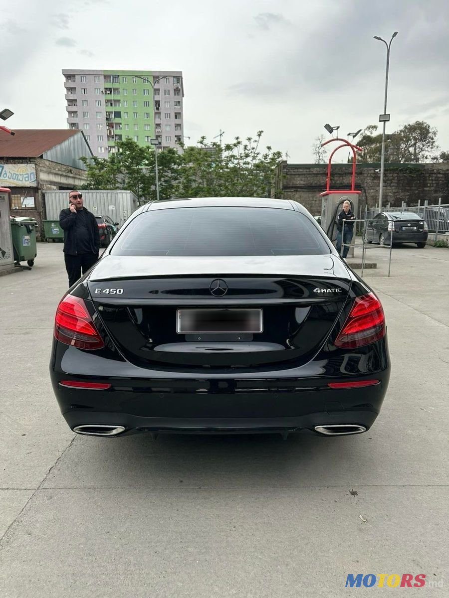 2019' Mercedes-Benz E-Class photo #5