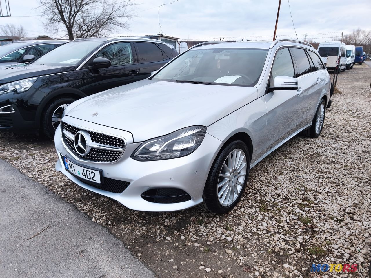 2014' Mercedes-Benz E Класс photo #1