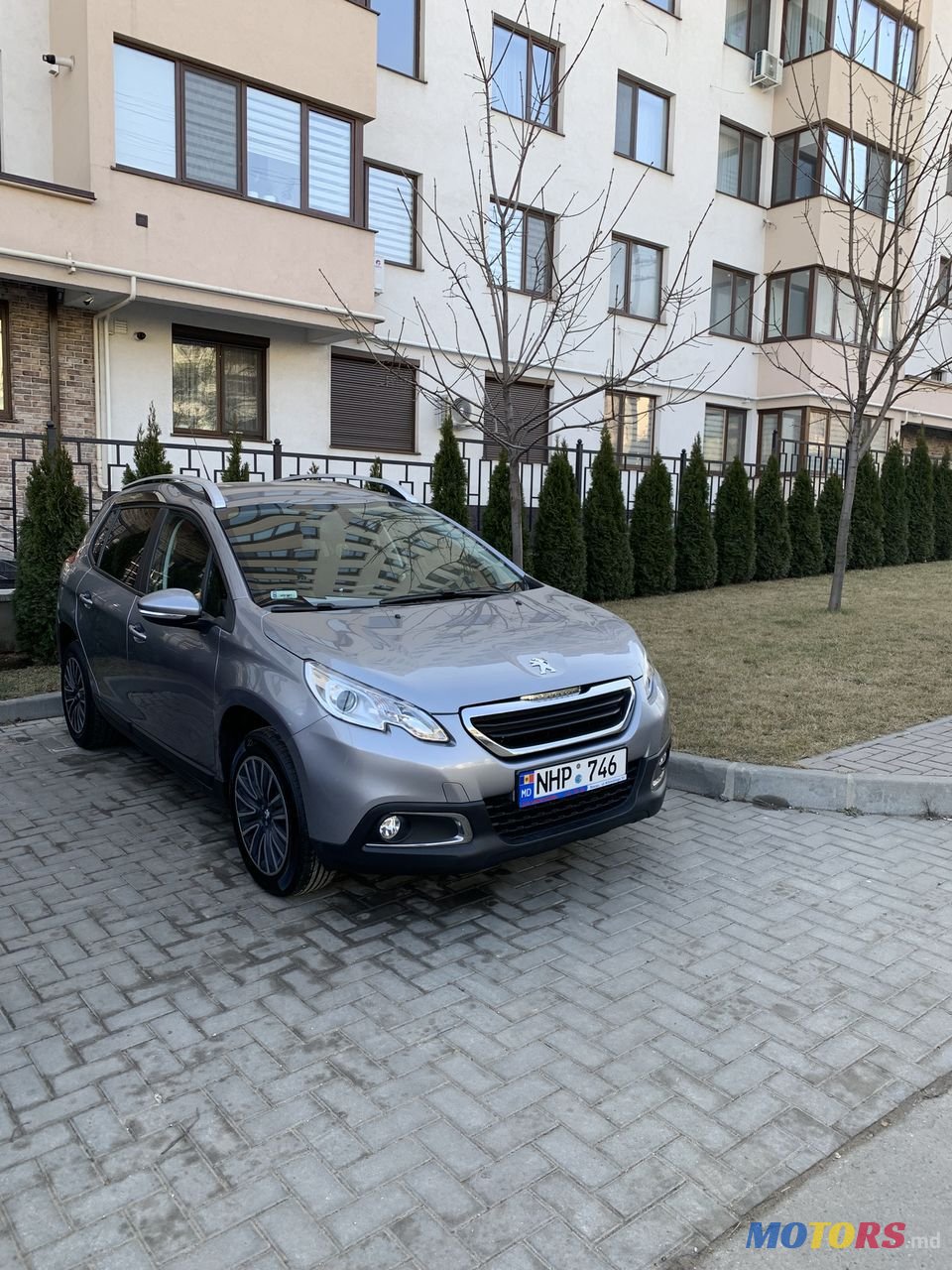 2013' Peugeot 2008 photo #1