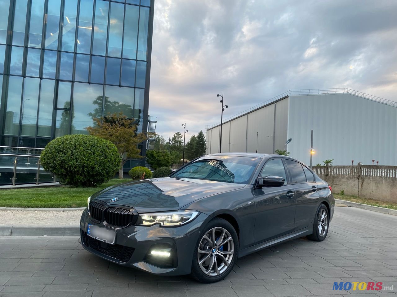 2021' BMW 3 Series photo #1